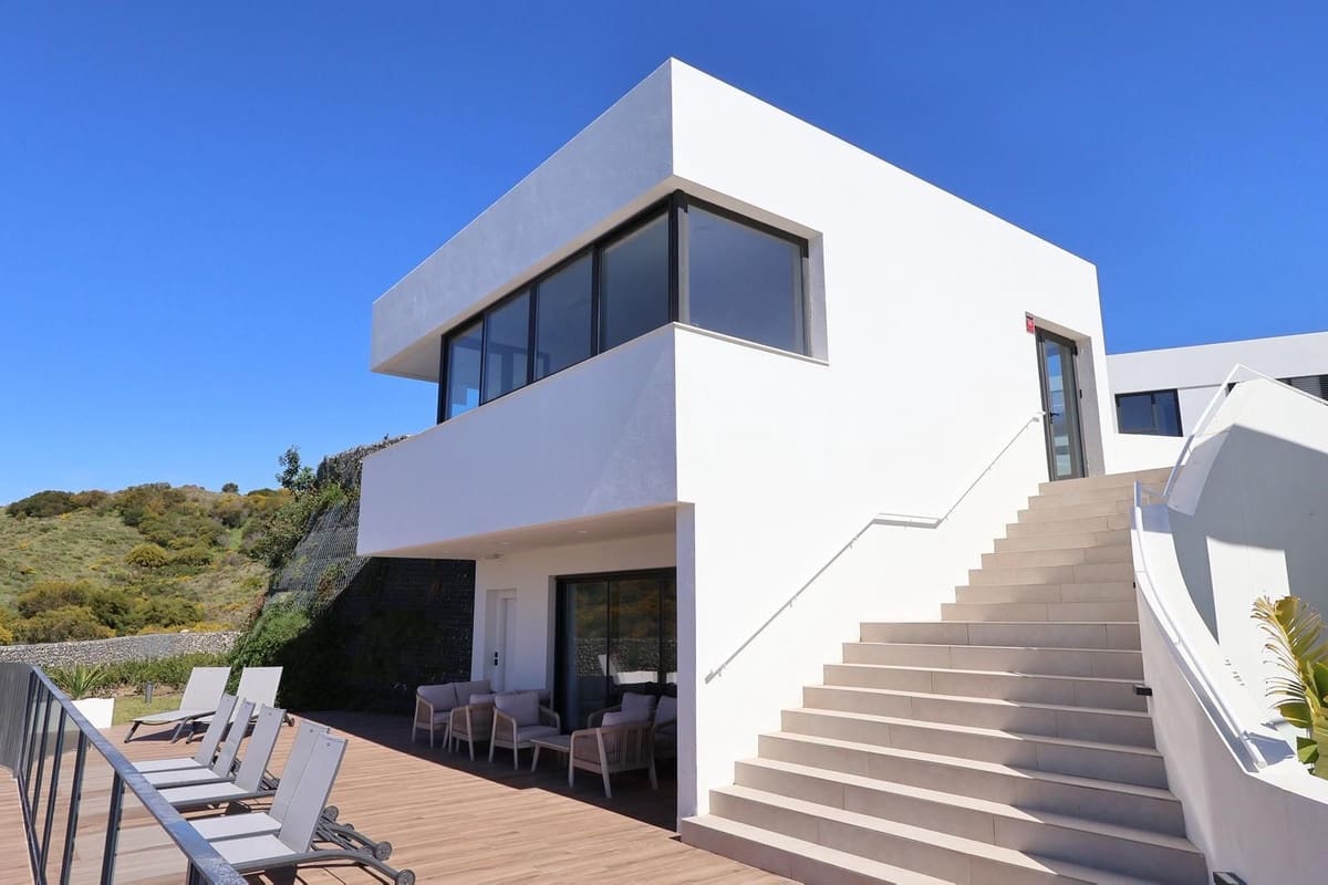 3 sypialnia Dom blizniak na sprzedaż w Mijas Costa z basenem garażem - 790 000 € (Ref: 10044669)