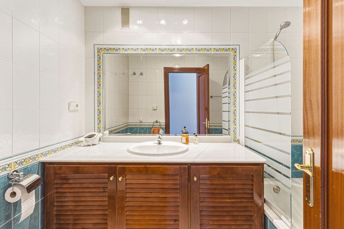 2 sypialnia Apartament na sprzedaż w Mijas Costa z basenem garażem - 375 000 € (Ref: 10044670)