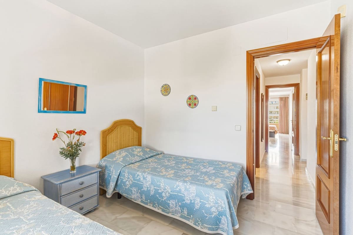 2 sypialnia Apartament na sprzedaż w Mijas Costa z basenem garażem - 375 000 € (Ref: 10044670)