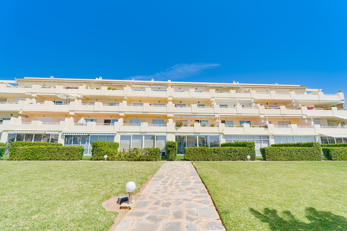 2 sypialnia Apartament na sprzedaż w Mijas Costa z basenem garażem - 375 000 € (Ref: 10044670)