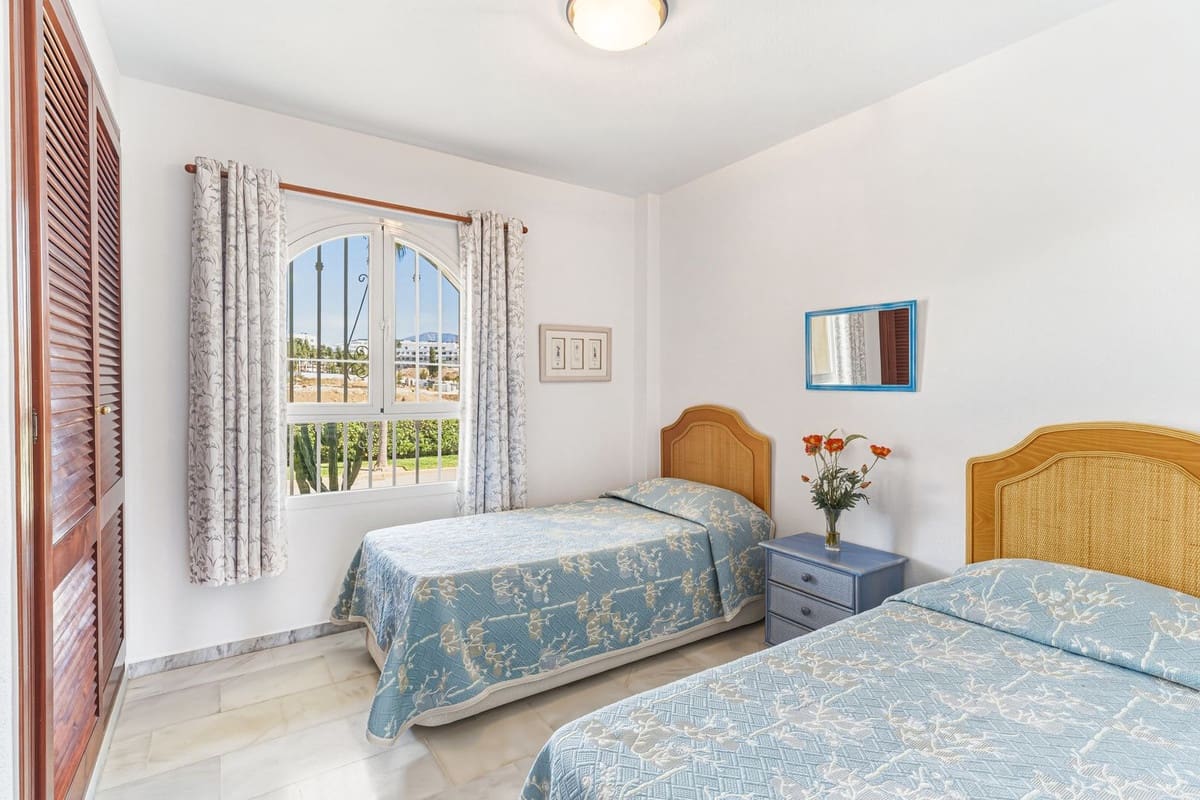 2 sypialnia Apartament na sprzedaż w Mijas Costa z basenem garażem - 375 000 € (Ref: 10044670)