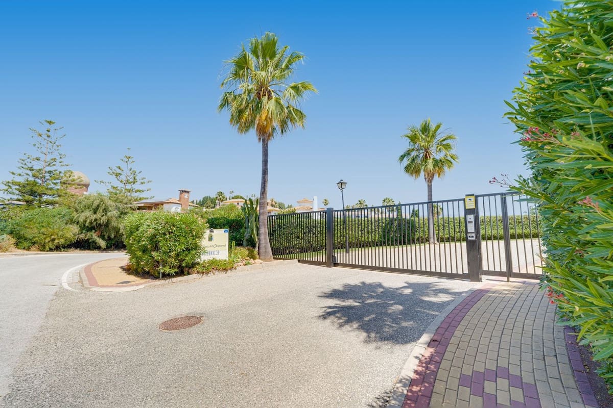 2 sypialnia Apartament na sprzedaż w Mijas Costa z basenem garażem - 375 000 € (Ref: 10044670)