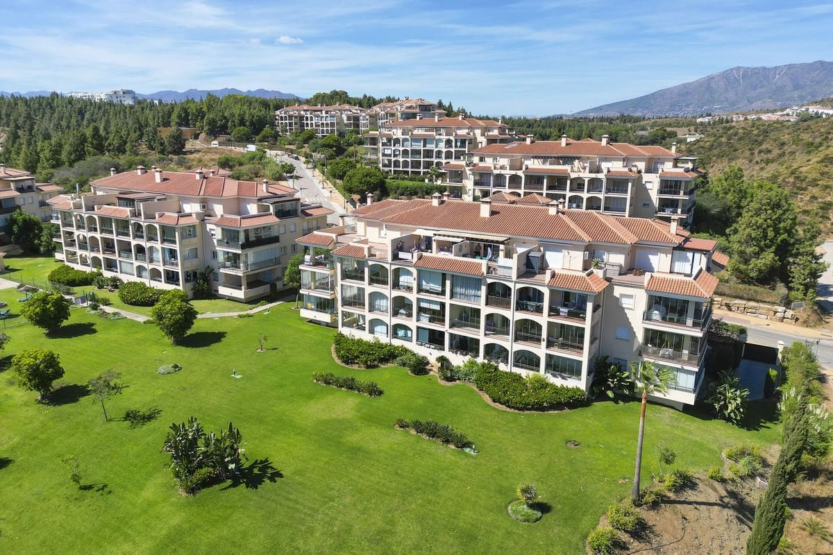 2 makuuhuone Kattohuoneisto myytävänä paikassa Mijas Costa mukana uima-altaan 
autotalli - 449 000 € (Ref: 10044671)