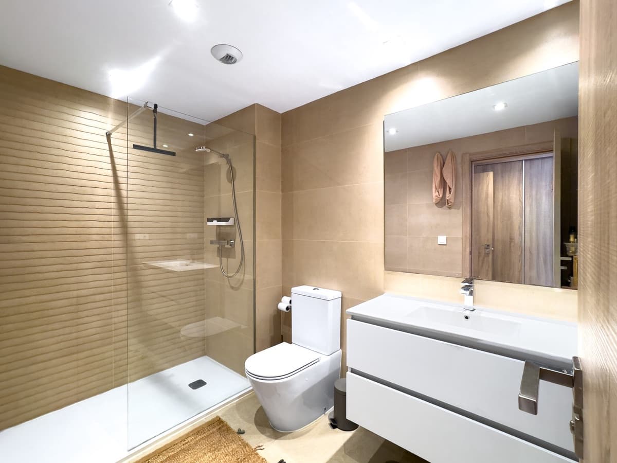 3 bedroom Apartment for sale in Mijas Costa with pool garage - € 475,000 (Ref: 10044678)
