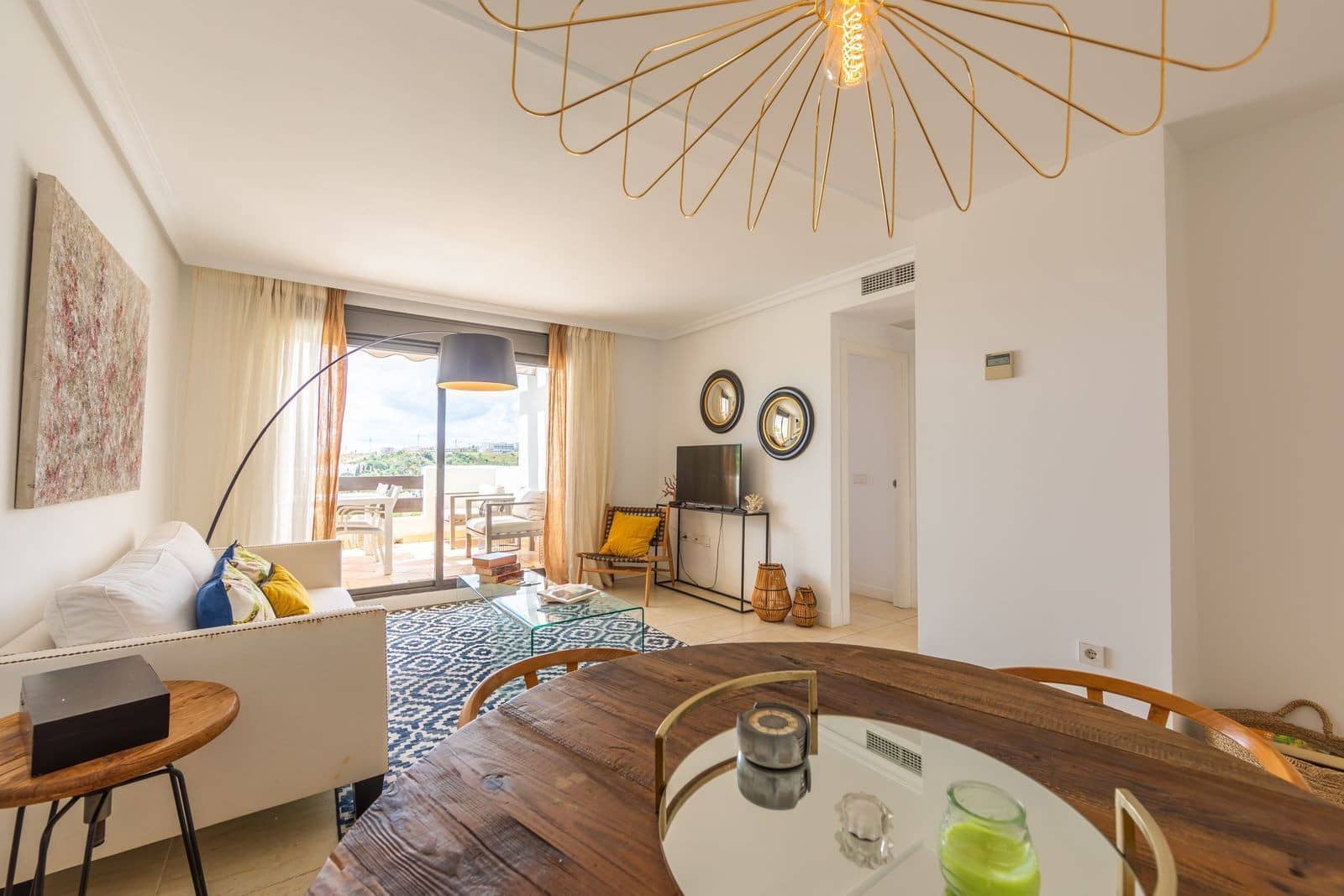 2 soverom Penthouse til salgs i Estepona med svømmebasseng garasje - € 480 000 (Ref: 10044684)