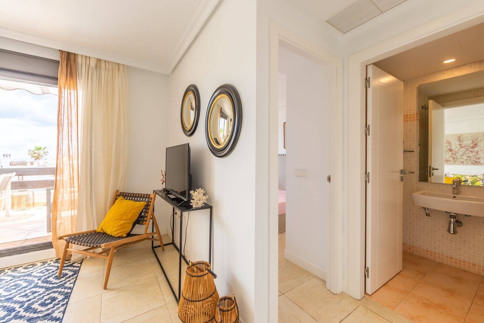 2 soverom Penthouse til salgs i Estepona med svømmebasseng garasje - € 480 000 (Ref: 10044684)