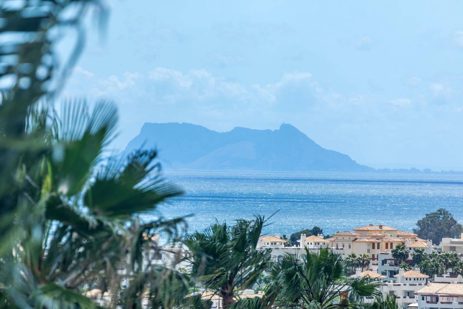 2 soverom Penthouse til salgs i Estepona med svømmebasseng garasje - € 480 000 (Ref: 10044684)