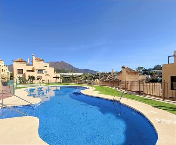 2 Zimmer Penthouse zu verkaufen in Estepona mit Pool Garage - 338.000 € (Ref: 10044685)