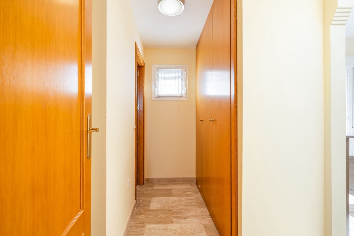 2 sovrum Takvåning till salu i Calahonda med pool garage - 525 000 € (Ref: 10044686)