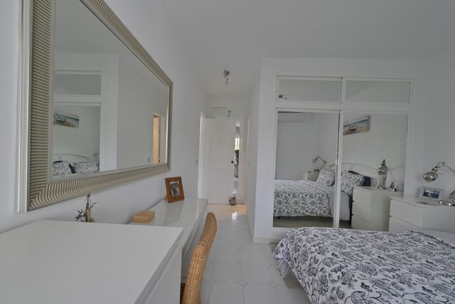 2 sovrum Lägenhet till salu i Calahonda, Mijas med pool garage - 289 000 € (Ref: 10044687)