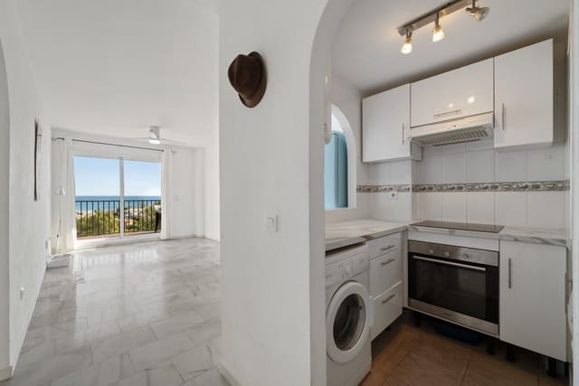 2 makuuhuone Kattohuoneisto myytävänä paikassa La Cala de Mijas, Mijas mukana uima-altaan 
autotalli - 339 000 € (Ref: 10044689)