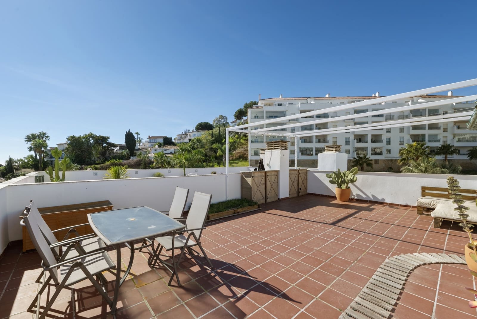 2 makuuhuone Kattohuoneisto myytävänä paikassa Mijas Costa mukana uima-altaan 
autotalli - 339 000 € (Ref: 10044689)