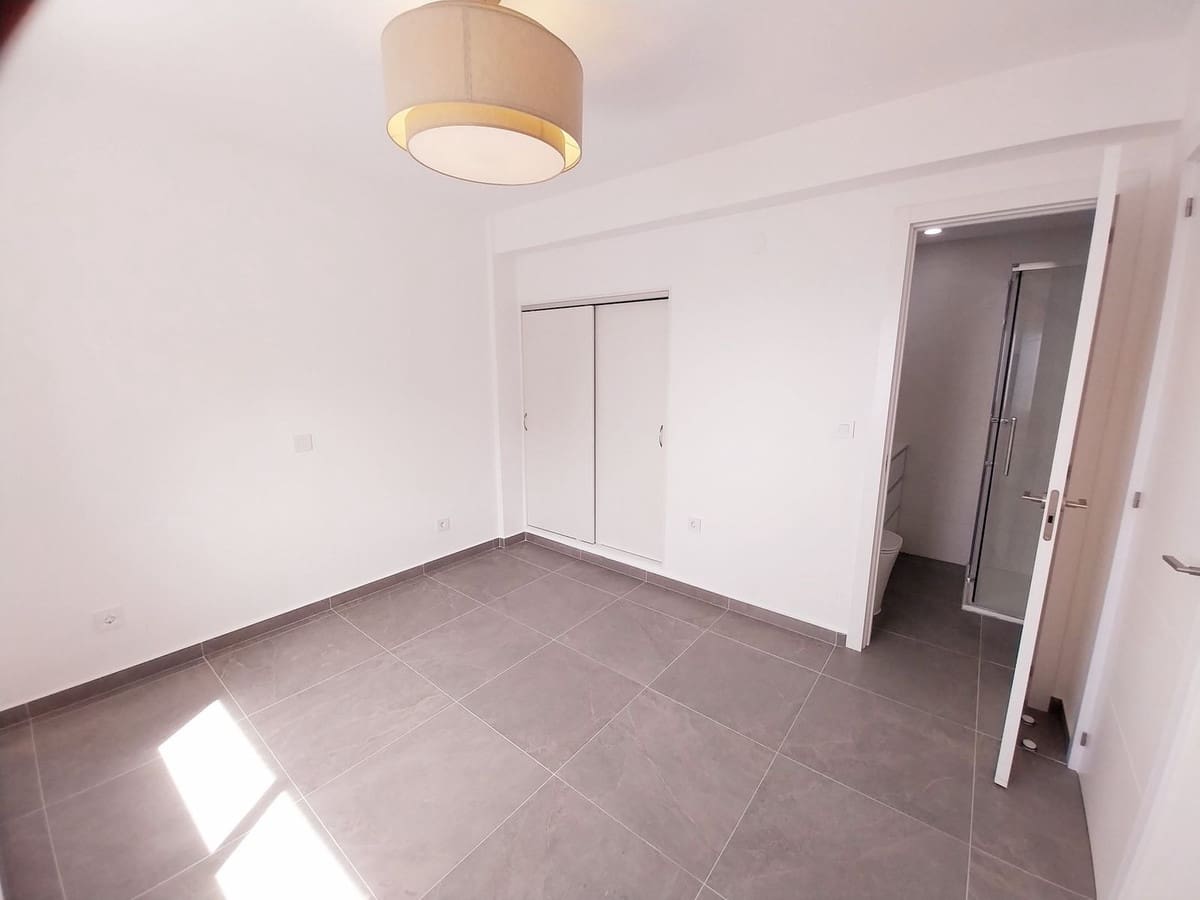 3 camera da letto Appartamento in vendita in Calahonda con piscina garage - 399.000 € (Rif: 10044691)