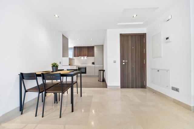 3 Zimmer Apartment zu verkaufen in Nueva Alcántara, Marbella mit Pool Garage - 635.000 € (Ref: 10075440)