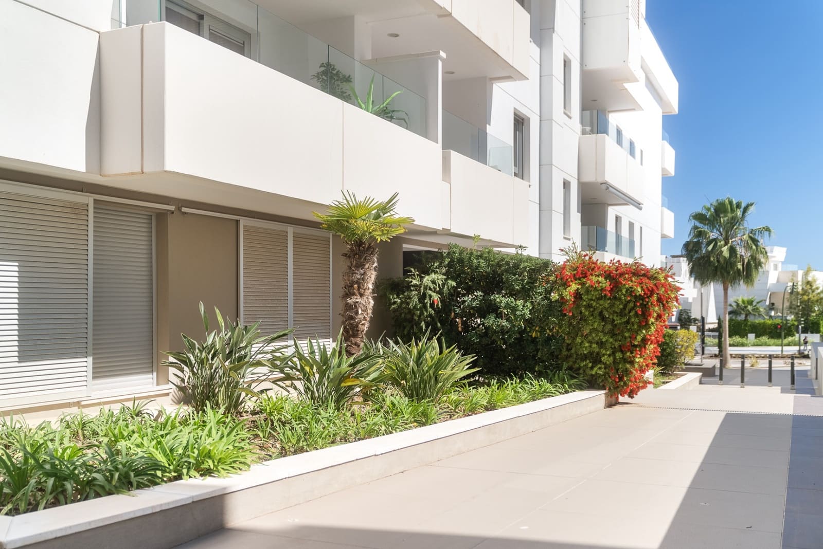3 bedroom Apartment for sale in San Pedro de Alcantara with pool garage - € 635,000 (Ref: 10075440)