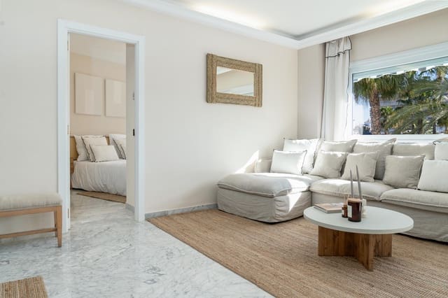 4 camera da letto Appartamento in vendita in Puerto Banus, Marbella con piscina - 1.749.000 € (Rif: 10132654)