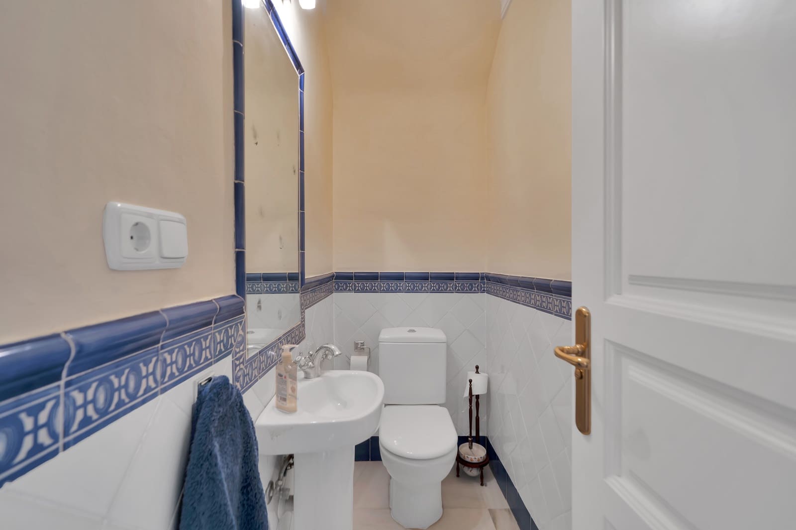 3 soverom Hus til salgs i Benahavis med svømmebasseng garasje - € 615 000 (Ref: 10146391)