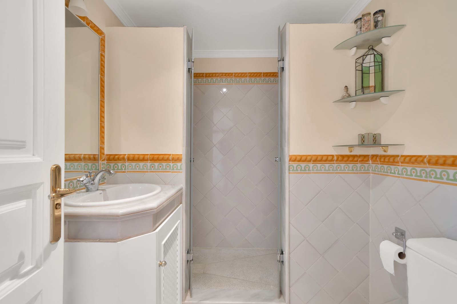 3 soverom Hus til salgs i Benahavis med svømmebasseng garasje - € 615 000 (Ref: 10146391)
