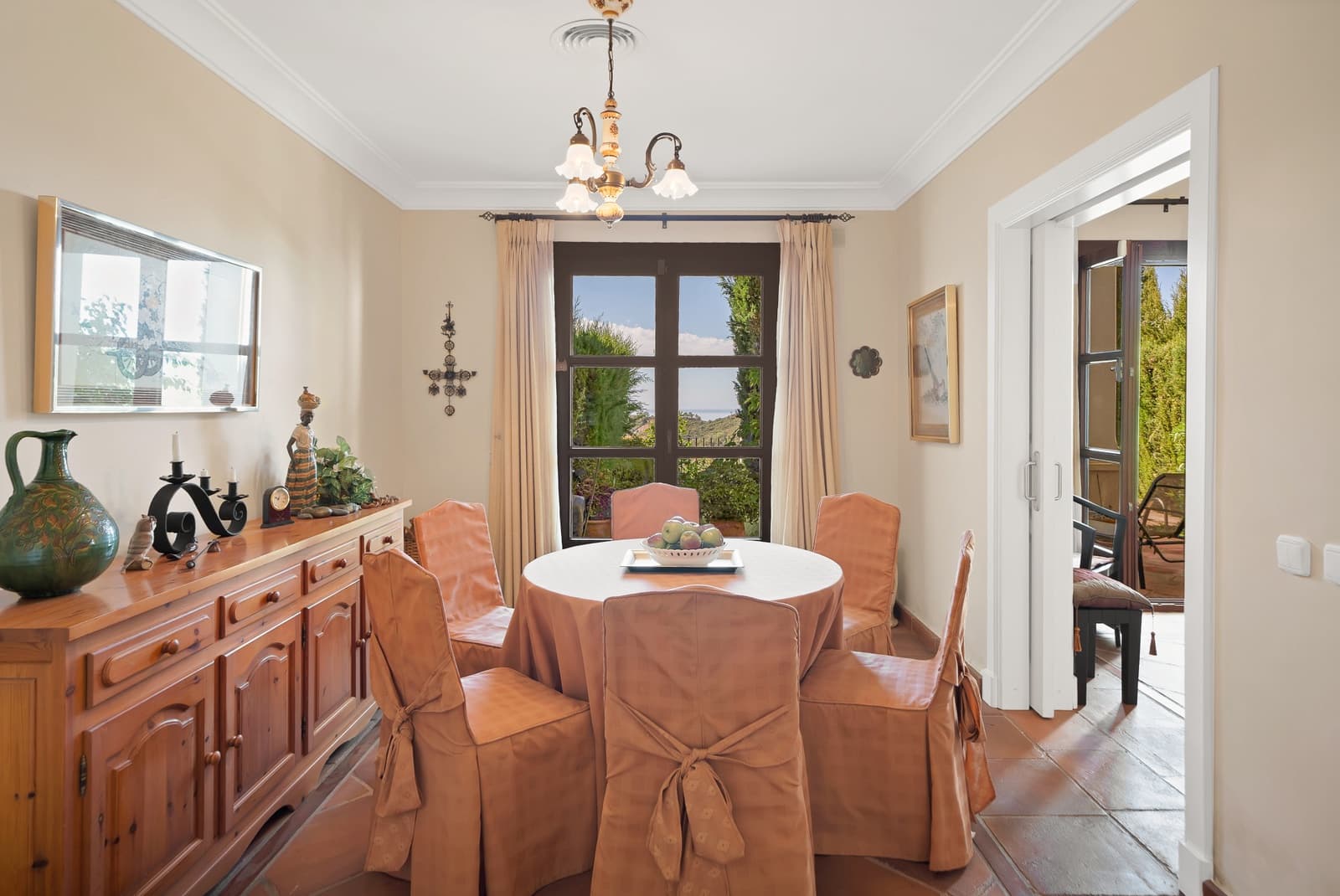 3 soverom Hus til salgs i Benahavis med svømmebasseng garasje - € 615 000 (Ref: 10146391)