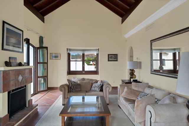 3 slaapkamer Huis te koop in Benahavís pueblo, Benahavís - € 575.000 (Ref: 10146392)