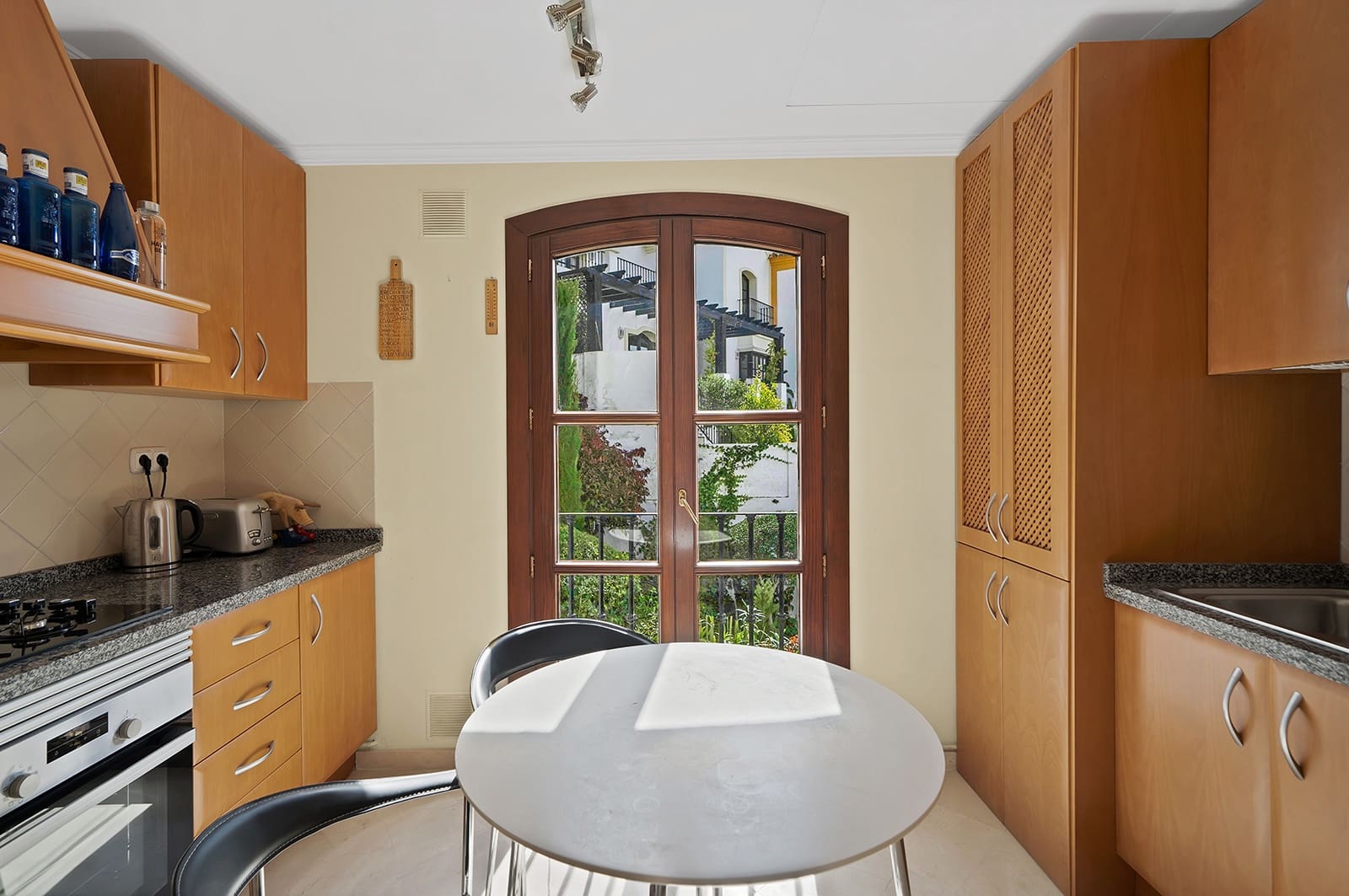 3 slaapkamer Huis te koop in Benahavis met zwembad garage - € 575.000 (Ref: 10146392)