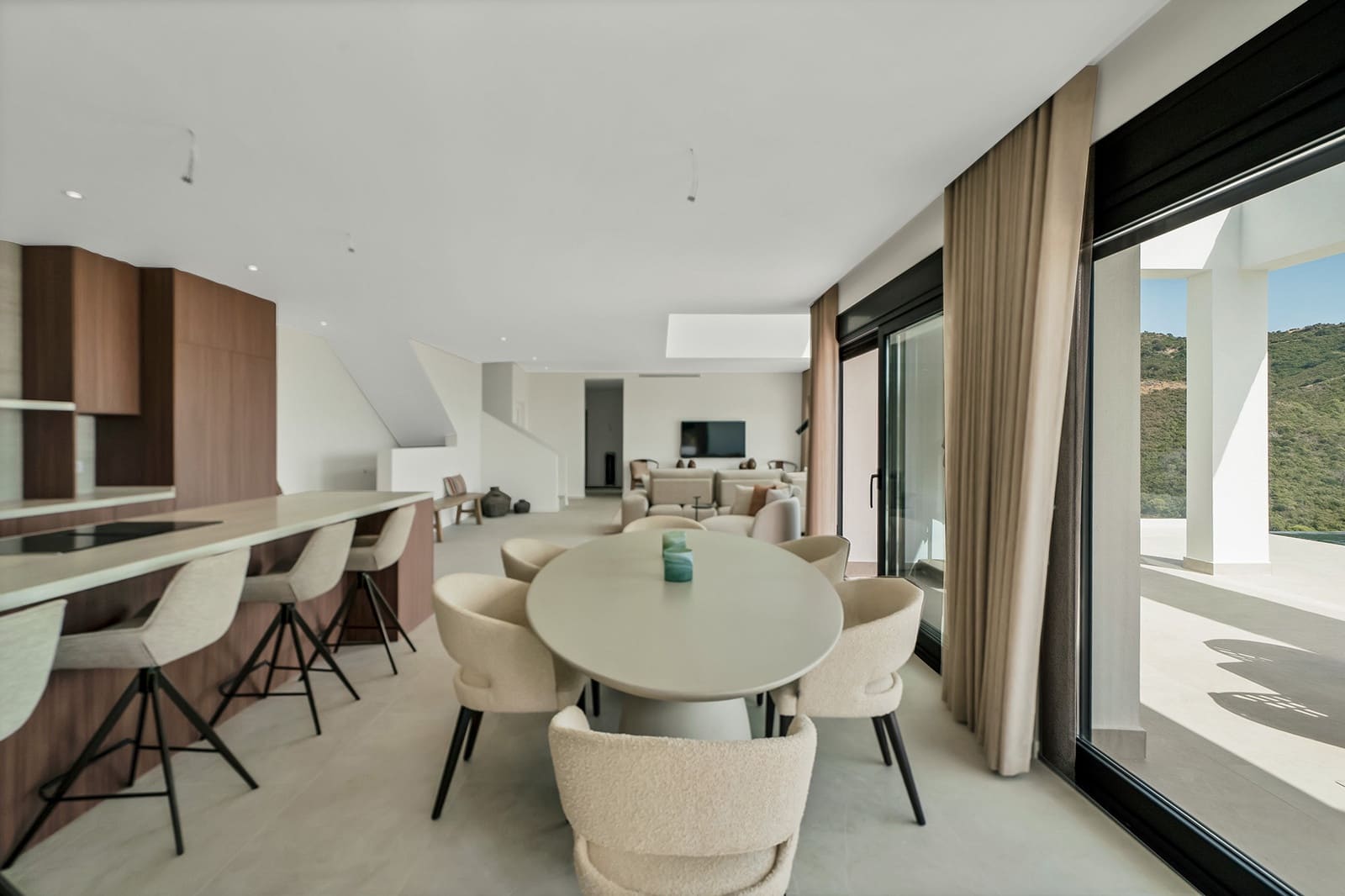 5 sypialnia Willa na sprzedaż w Benahavis z basenem garażem - 3 875 000 € (Ref: 10146393)