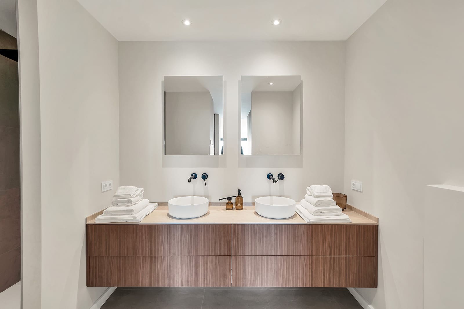 5 sypialnia Willa na sprzedaż w Benahavis z basenem garażem - 3 875 000 € (Ref: 10146393)