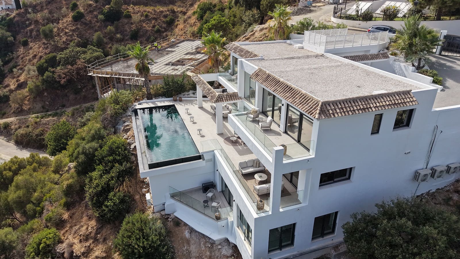 5 sypialnia Willa na sprzedaż w Benahavis z basenem garażem - 3 875 000 € (Ref: 10146393)