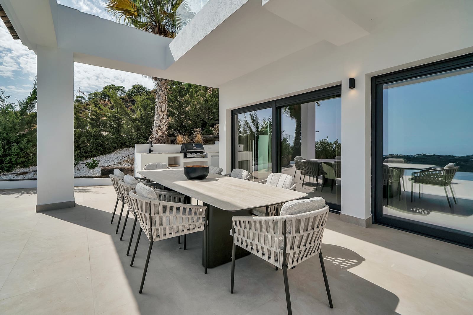 5 sypialnia Willa na sprzedaż w Benahavis z basenem garażem - 3 875 000 € (Ref: 10146393)