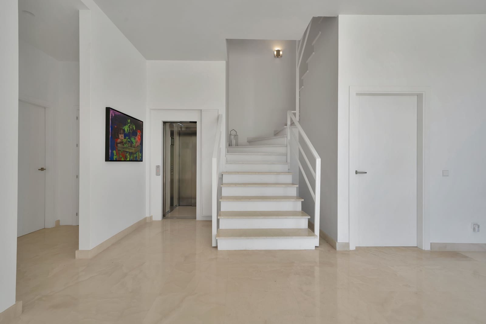 5 soverom Villa til salgs i Nueva Andalucia med svømmebasseng garasje - € 3 195 000 (Ref: 10150298)