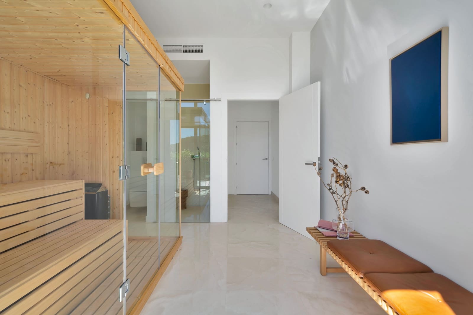 5 soverom Villa til salgs i Nueva Andalucia med svømmebasseng garasje - € 3 195 000 (Ref: 10150298)