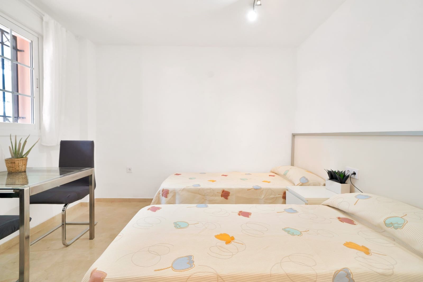 3 soveværelse Lejlighed til salg i Nueva Andalucia med swimmingpool garage - € 575.000 (Ref: 10150299)