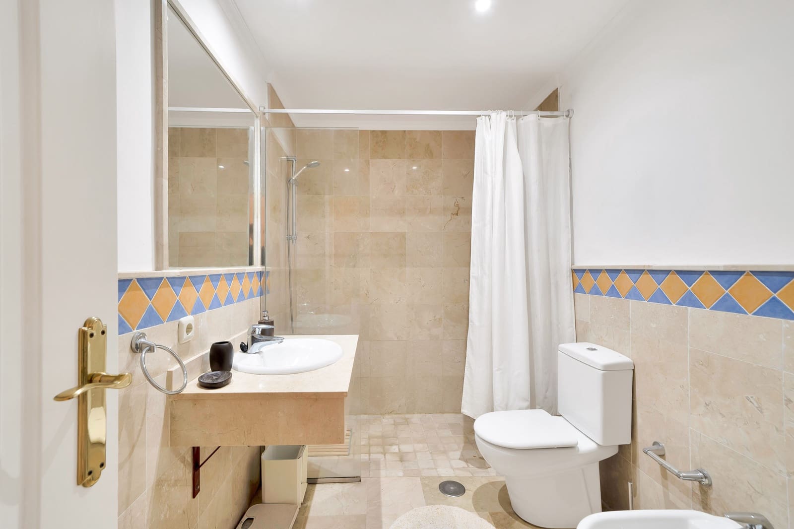 3 soveværelse Lejlighed til salg i Nueva Andalucia med swimmingpool garage - € 575.000 (Ref: 10150299)