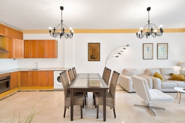 3 soveværelse Lejlighed til salg i Las Brisas, Marbella med swimmingpool garage - € 575.000 (Ref: 10150299)