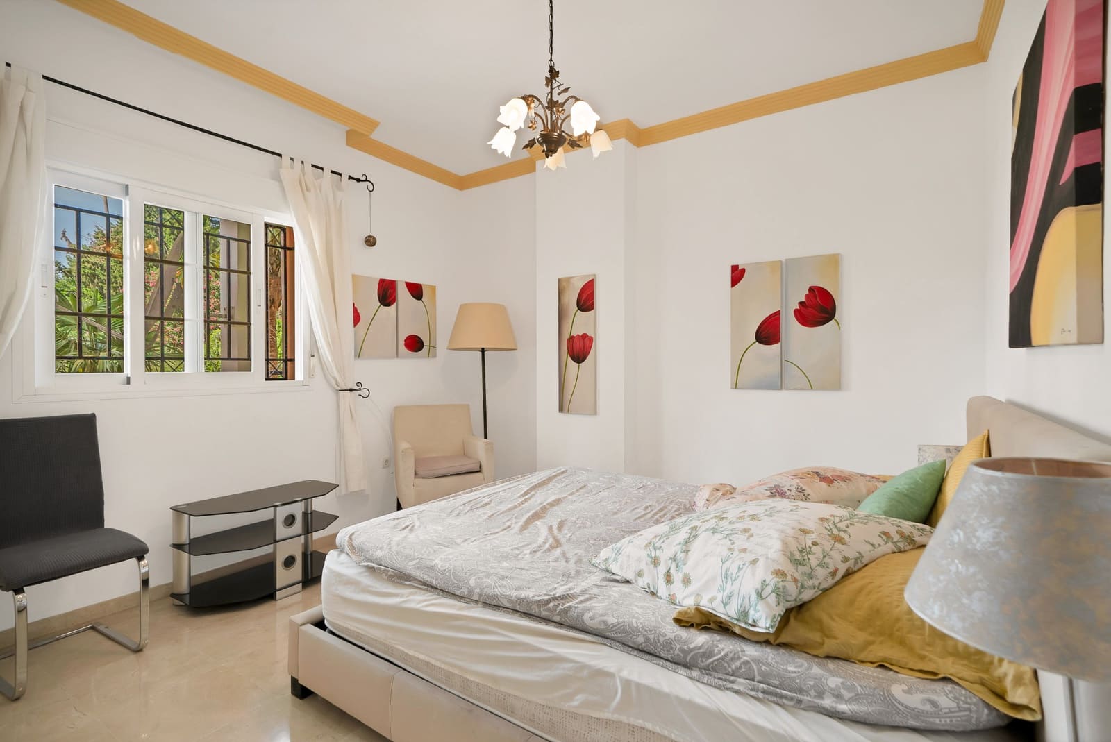 3 soveværelse Lejlighed til salg i Nueva Andalucia med swimmingpool garage - € 575.000 (Ref: 10150299)