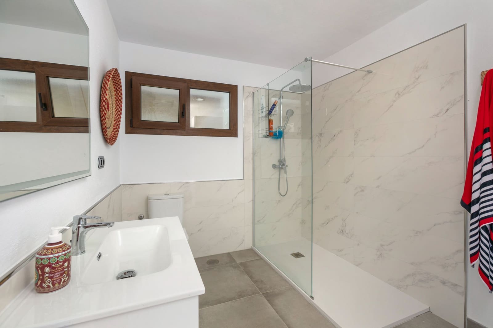 4 sypialnia Willa na sprzedaż w Benahavis z basenem garażem - 2 895 000 € (Ref: 10150303)