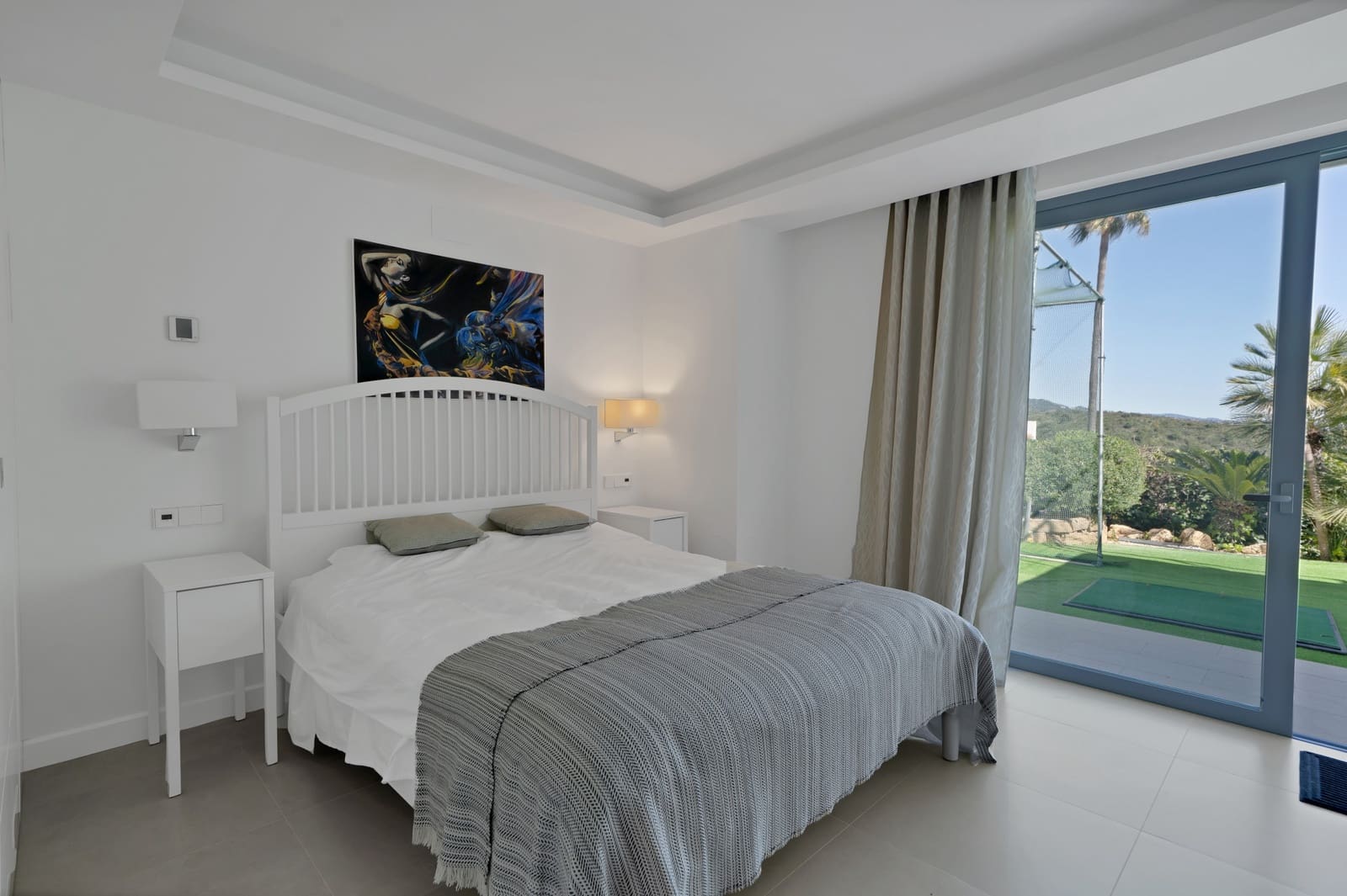 4 sypialnia Willa na sprzedaż w Nueva Andalucia z basenem garażem - 3 100 000 € (Ref: 10157505)