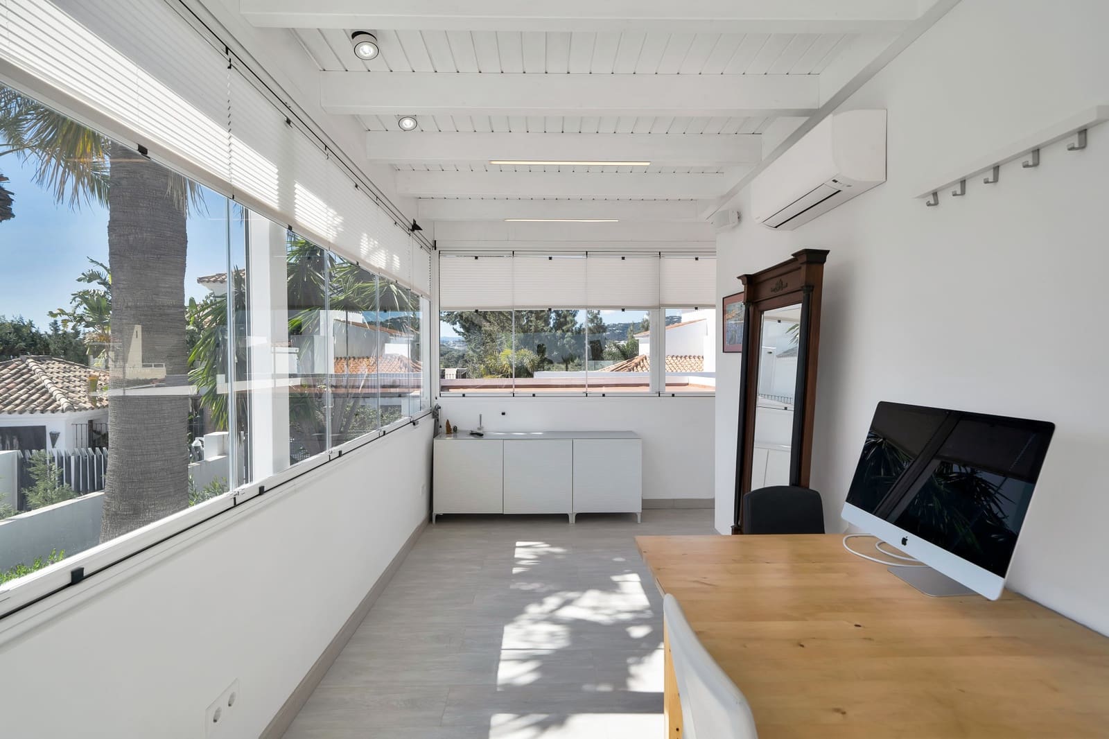 4 sypialnia Willa na sprzedaż w Nueva Andalucia z basenem garażem - 3 100 000 € (Ref: 10157505)