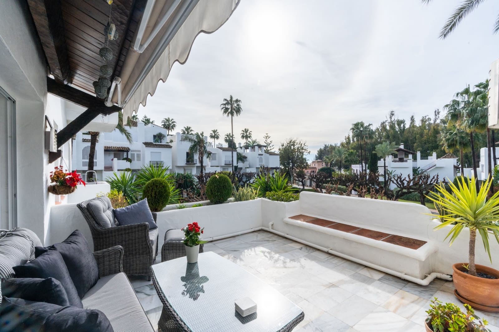 2 chambre Appartement à vendre à Estepona avec piscine - 745 000 € (Ref: 10157506)