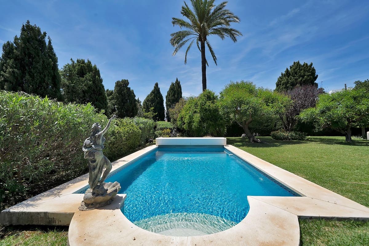 4 quarto Moradia para venda em El Paraiso com piscina garagem - 1 750 000 € (Ref: 10157507)