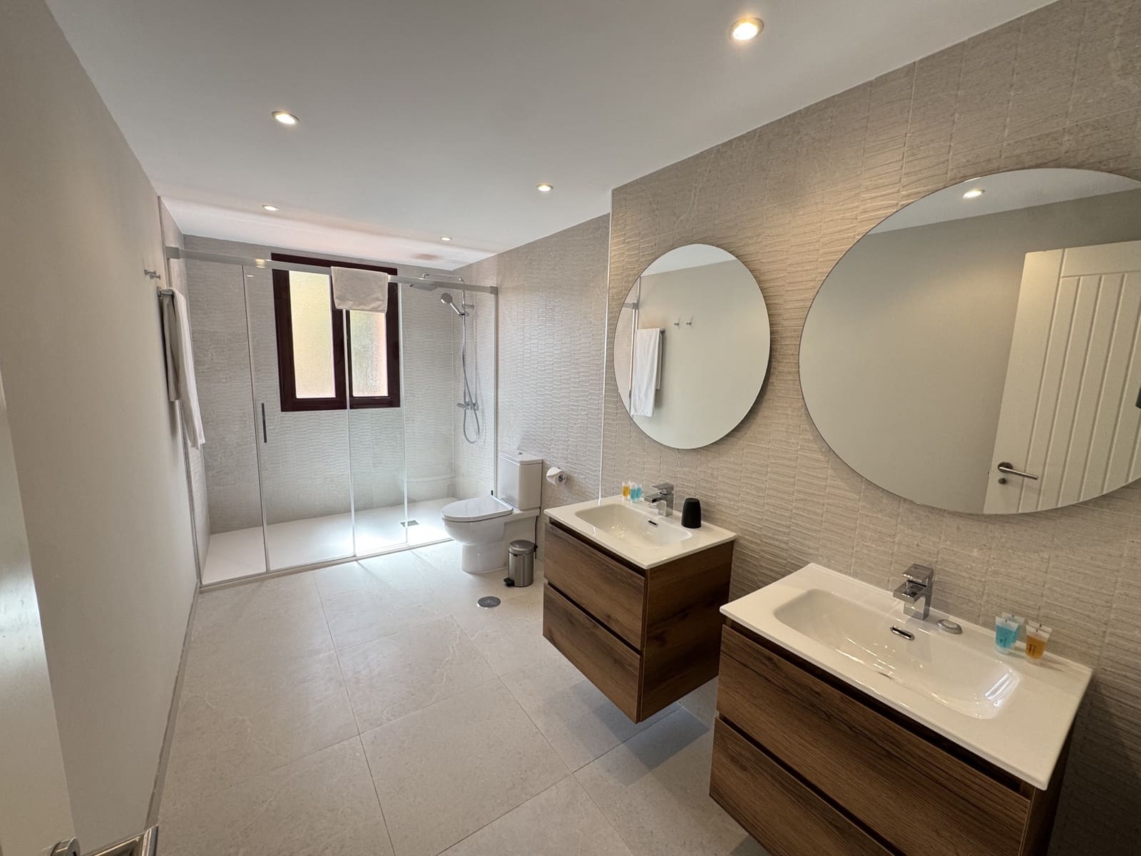 3 soverom Penthouse til salgs i El Paraiso med svømmebasseng garasje - € 425 000 (Ref: 10157509)