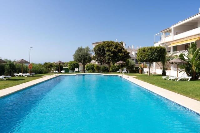 3 quarto Penthouse para venda em Marbella com piscina garagem - 575 000 € (Ref: 10157510)