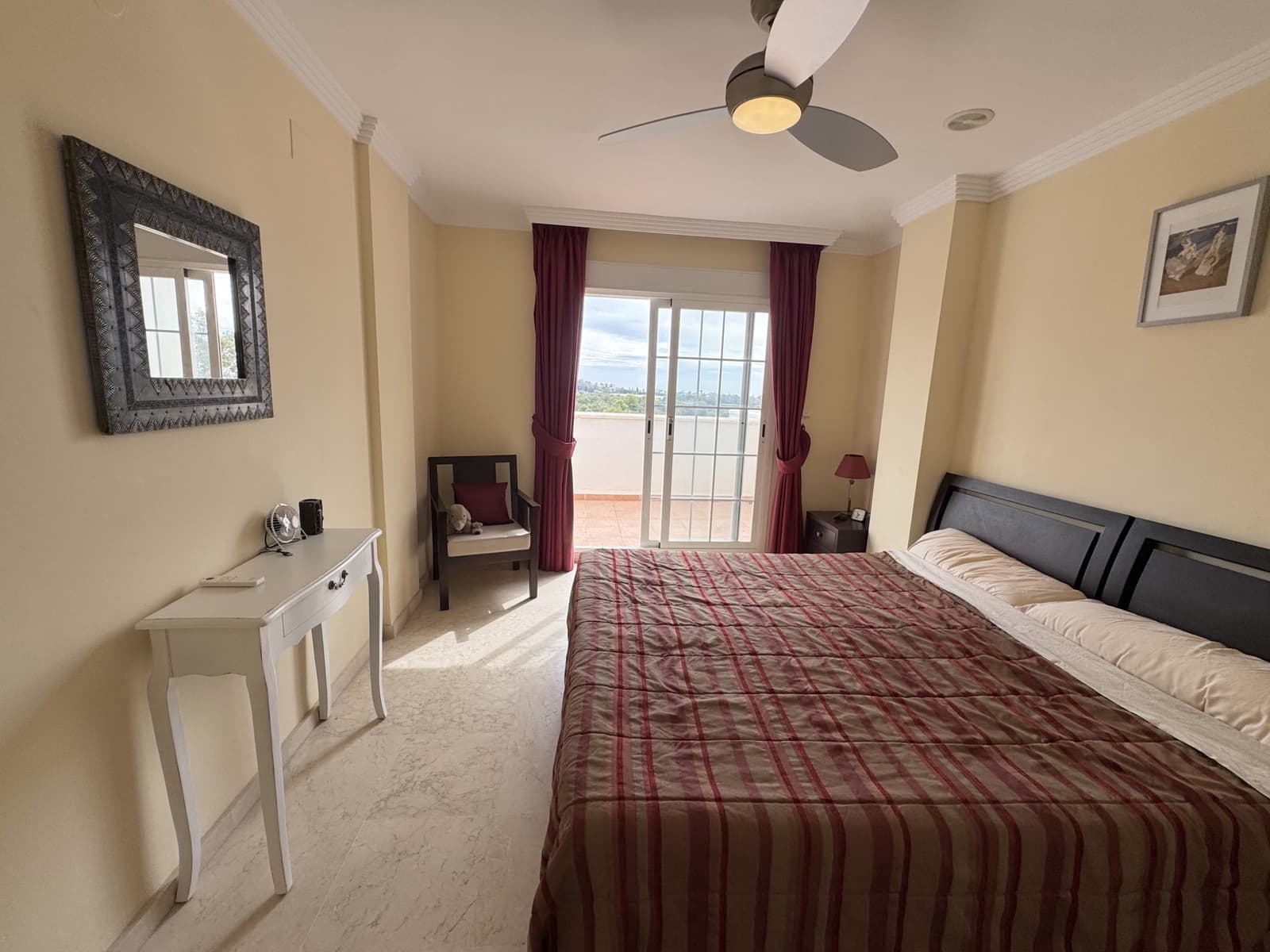 3 quarto Penthouse para venda em Marbella com piscina garagem - 575 000 € (Ref: 10157510)