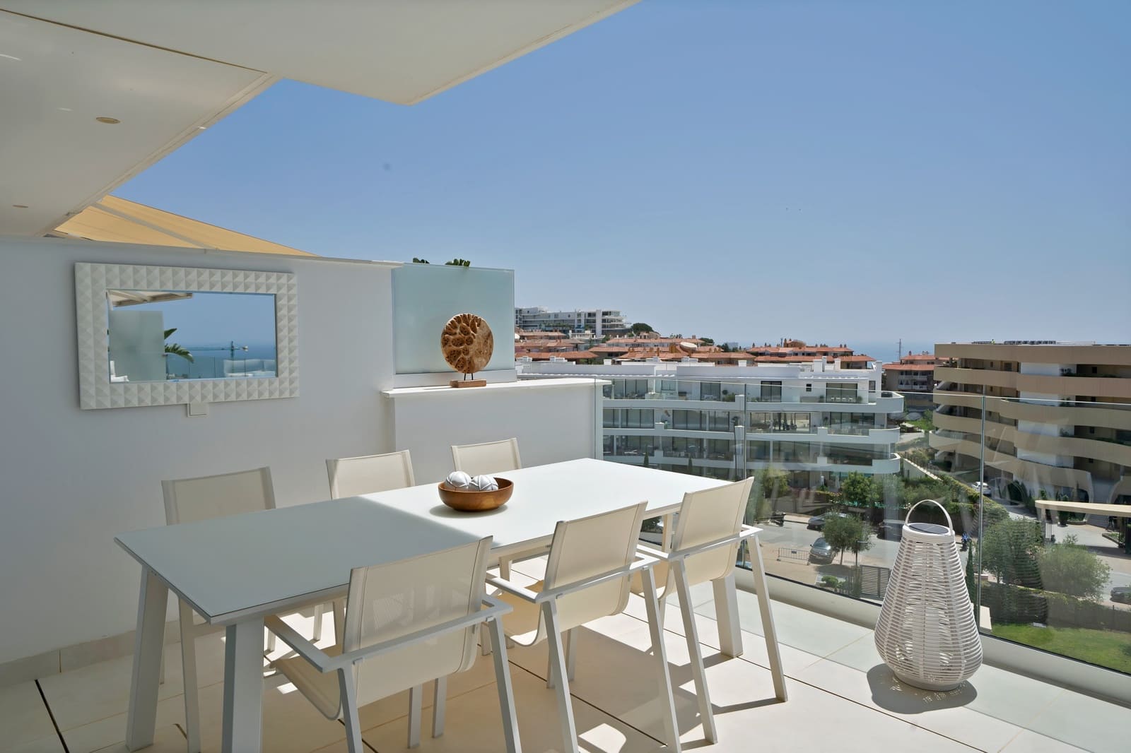 2 soveværelse Lejlighed til salg i Fuengirola med swimmingpool garage - € 699.000 (Ref: 10161153)