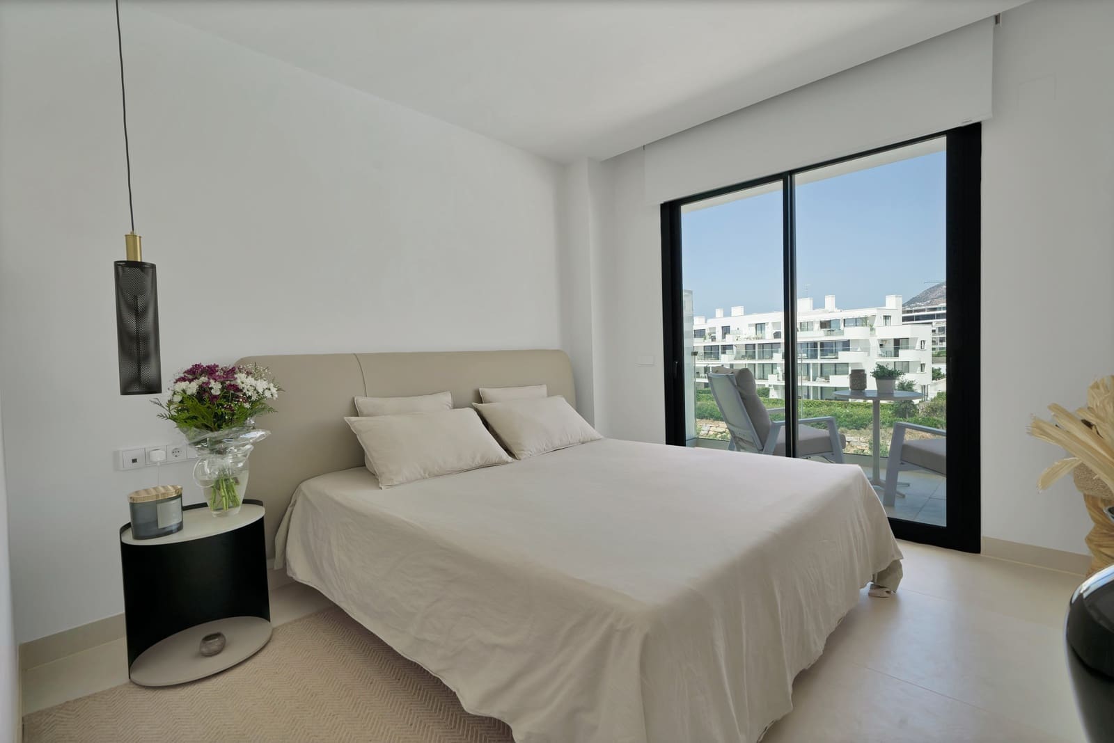 2 soveværelse Lejlighed til salg i Fuengirola med swimmingpool garage - € 699.000 (Ref: 10161153)