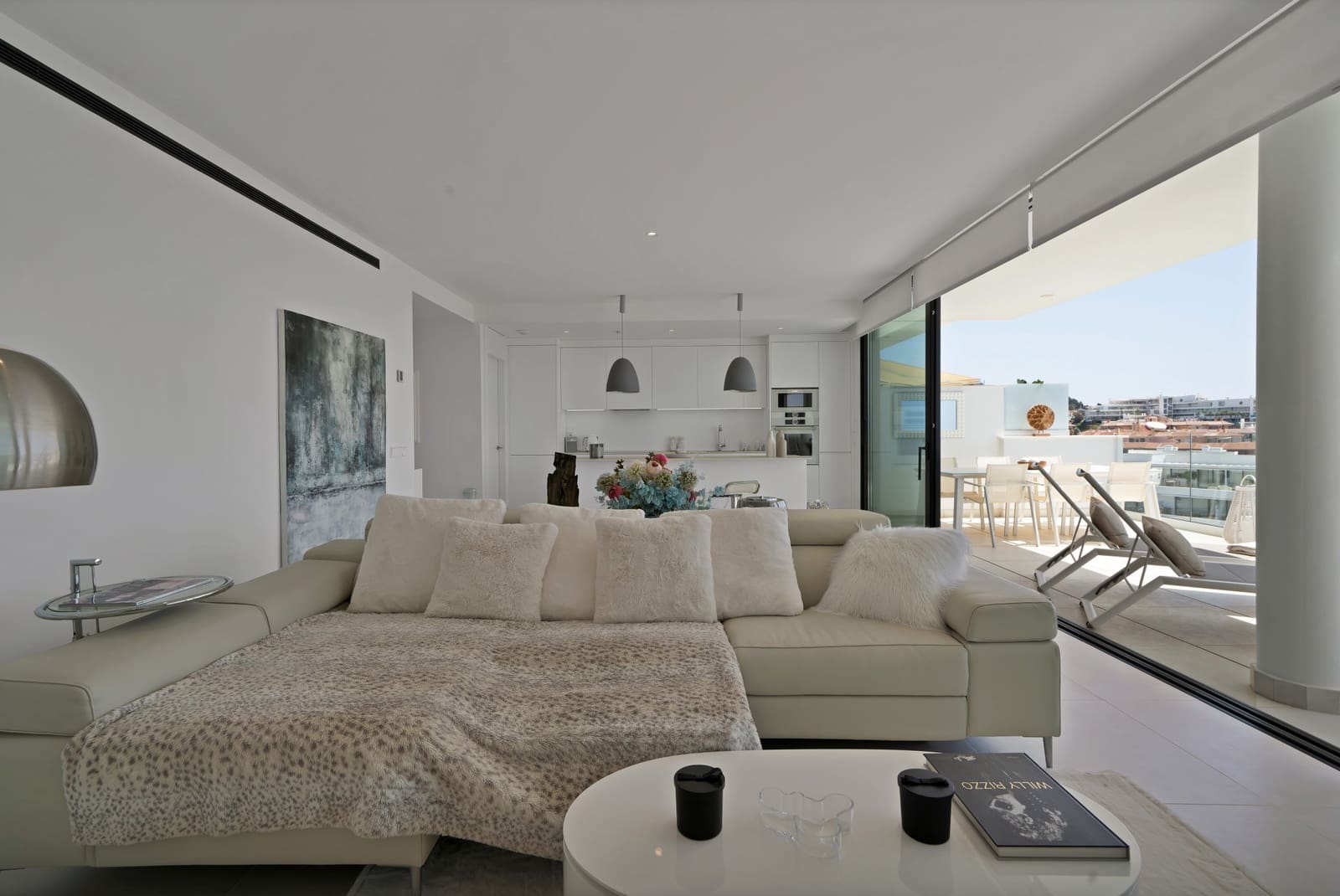 2 soveværelse Lejlighed til salg i Fuengirola med swimmingpool garage - € 699.000 (Ref: 10161153)