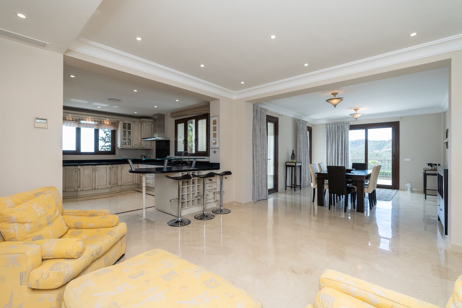 6 sovrum Villa till salu i Benahavis med pool garage - 2 475 000 € (Ref: 10166270)