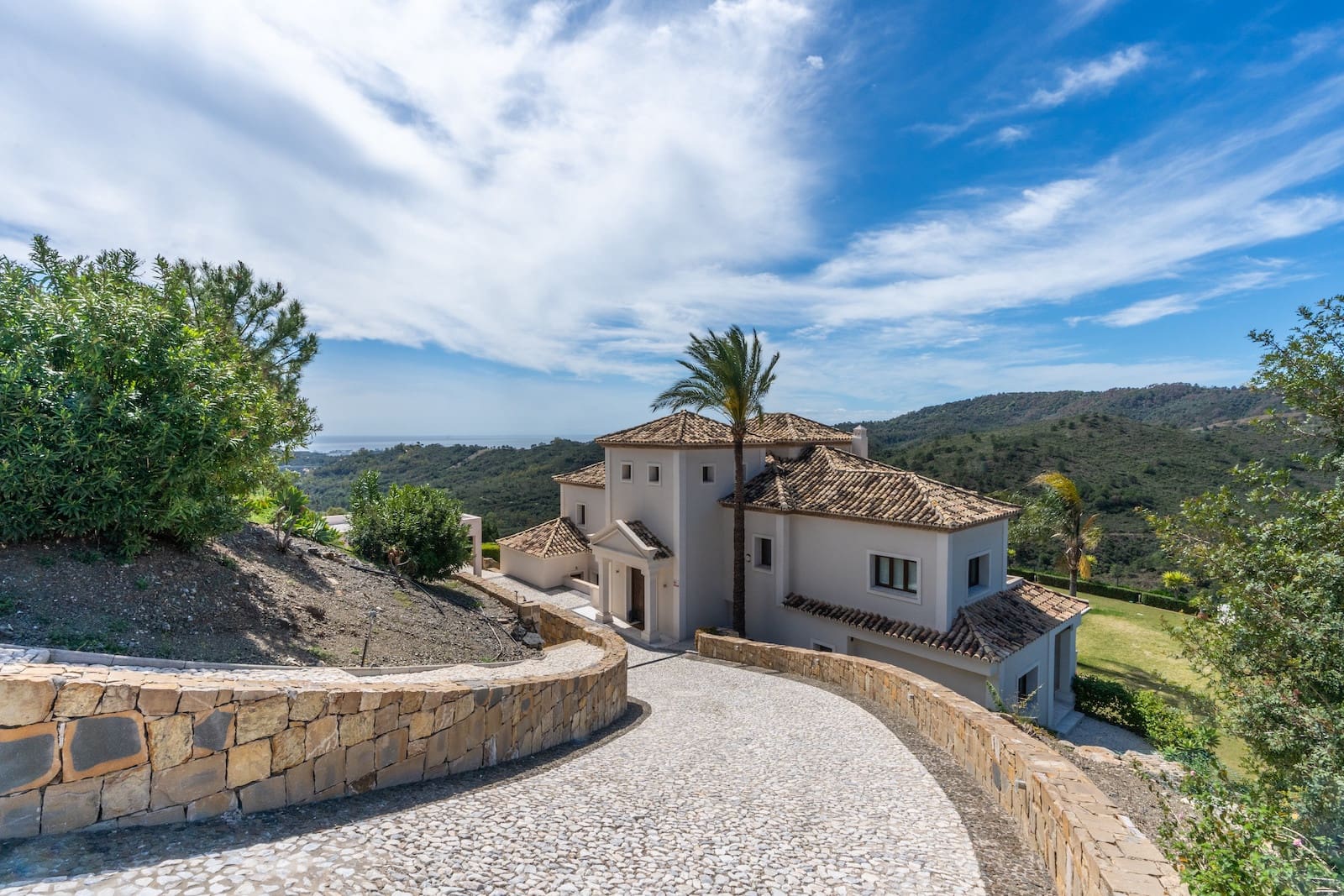 6 sovrum Villa till salu i Benahavis med pool garage - 2 475 000 € (Ref: 10166270)