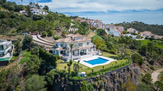 6 sovrum Villa till salu i Montemayor - Marbella Club, Benahavís med pool garage - 2 475 000 € (Ref: 10166270)