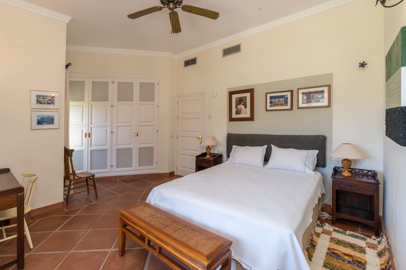 3 chambre Villa/Maison à vendre à Benahavis avec piscine garage - 1 950 000 € (Ref: 10166271)